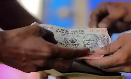जेव्हा सरकार पैसे कोठे आहेत असा प्रश्न विचारते? जेव्हा सरकार पैसे कोठे आहेत असा प्रश्न विचारते?