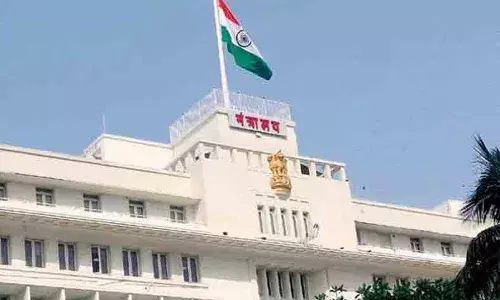 स्वतंत्र राज्य निवडणूक विभाग करण्याचा पूर्वीचा निर्णय रद्द स्वतंत्र राज्य निवडणूक विभाग करण्याचा पूर्वीचा निर्णय रद्द