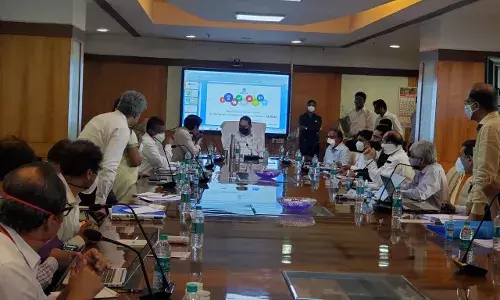 ऊर्जामंत्री  ग्राउंड झिरोवर,टाटा कंपनीला घेतले फैलावर