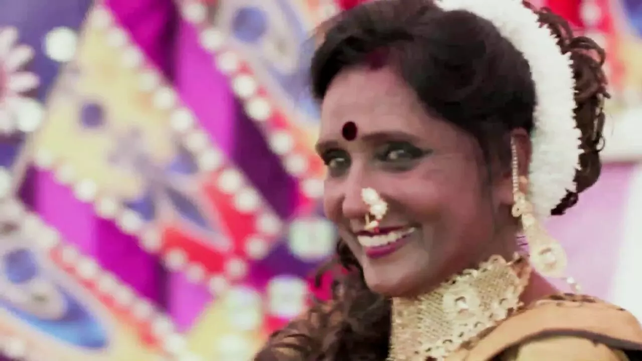 तमाशा जगलेली कलावंत मंगला बनसोडे...