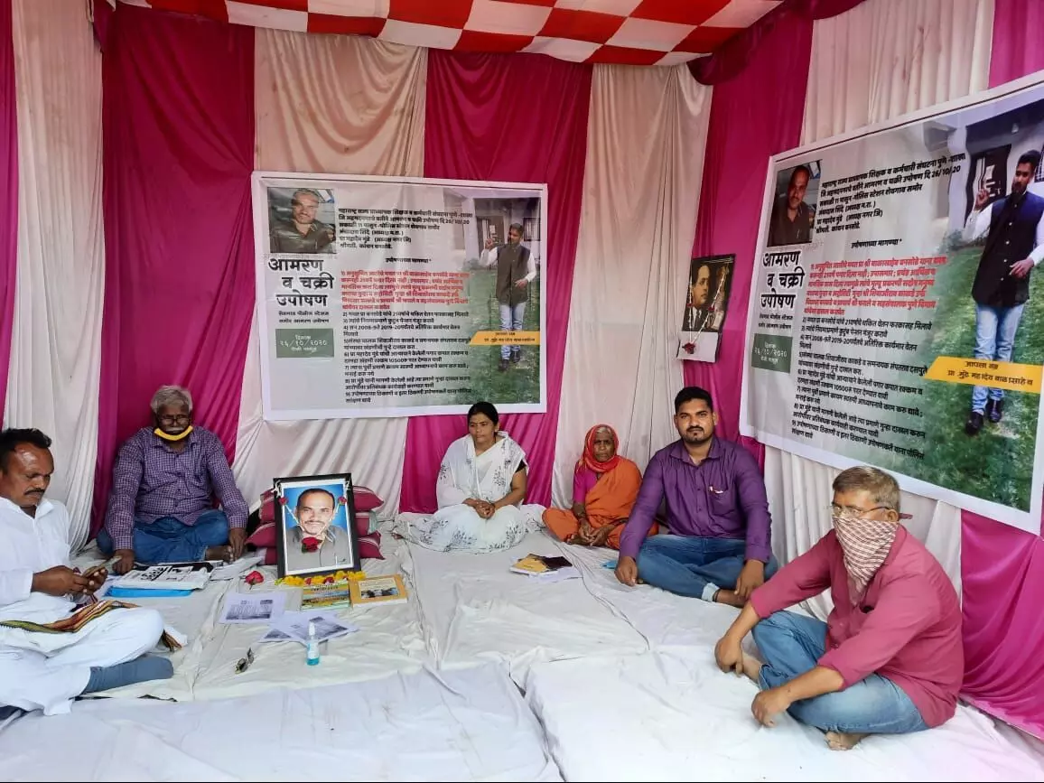 दलित असल्याने संस्थाचालकाने केला शिक्षकाचा छळ, शिक्षकाचा मृत्यू, पत्नीचा गंभीर आरोप