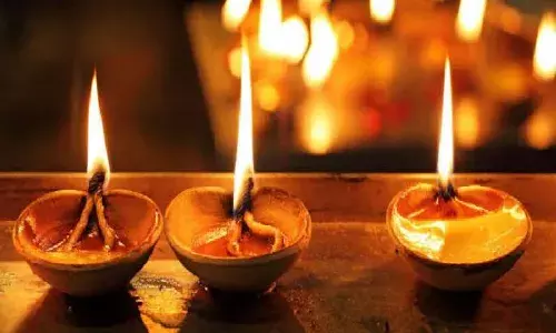 दिवाळी आणि गरिबांना मदत करण्याची फॅशन दिवाळी आणि गरिबांना मदत करण्याची फॅशन