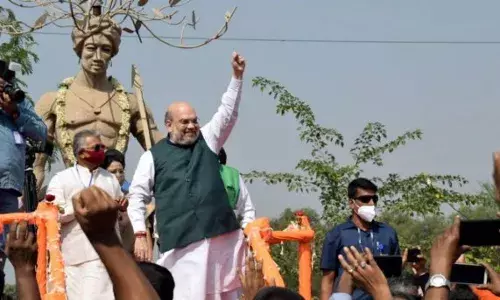 पश्चिम बंगालमधे अमित शहा हुकले पश्चिम बंगालमधे अमित शहा हुकले