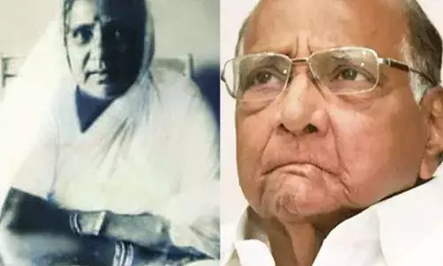 आईच्या आठवणींनी शरद पवार गहिवरले आईच्या आठवणींनी शरद पवार गहिवरले