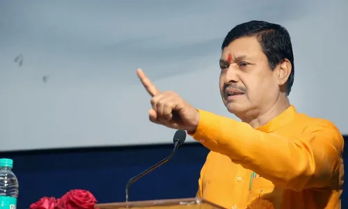 भाजपमध्ये बंडखोरी: माजी खासदार जयसिंग गायकवाडांनी दिला पक्षाचा राजीनामा भाजपमध्ये बंडखोरी: माजी खासदार जयसिंग गायकवाडांनी दिला पक्षाचा राजीनामा