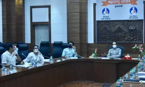मुंबईतील पाणी कपात टळणार ; समुद्राचे खारे पाणी गोडे करणार - मुख्यमंत्री उद्धव ठाकरे मुंबईतील पाणी कपात टळणार ; समुद्राचे खारे पाणी गोडे करणार - मुख्यमंत्री उद्धव ठाकरे