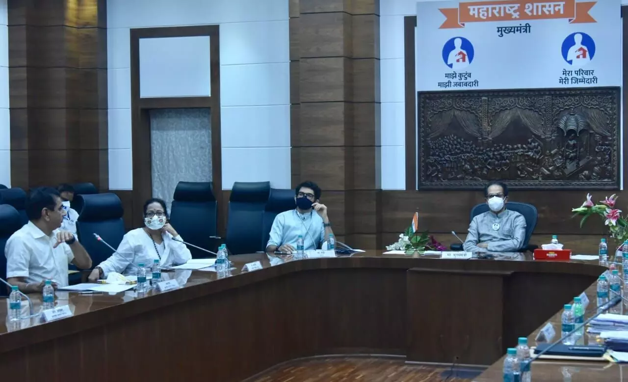 मुंबईतील पाणी कपात टळणार ; समुद्राचे खारे पाणी गोडे करणार                                                                                                  - मुख्यमंत्री उद्धव ठाकरे