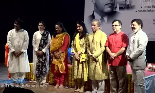 डॉ. बाबसाहेब आंबेडकरांना सुरेल आंदरांजली वाहणारी संगीत परंपरा डॉ. बाबसाहेब आंबेडकरांना सुरेल आंदरांजली वाहणारी संगीत परंपरा