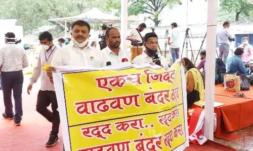 वाढवण बंदर प्रकल्पाविरोधातला आवाज अधिवेशनात घुमला