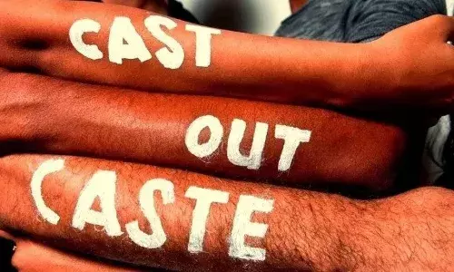 जातीवाचक वस्त्यांची नुसतीच नावे बदलून जातीय मानसिकता बदलेल काय?