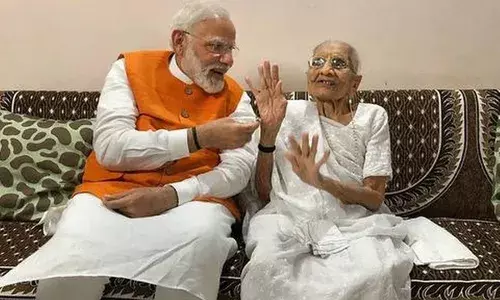 शेतकऱ्यांचं थेट मोदींच्या आईला पत्र शेतकऱ्यांचं थेट मोदींच्या आईला पत्र