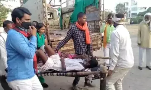 बीडमधील मागासवर्गीयांच्या वस्तीवरील हल्ल्याचे वास्तव काय? बीडमधील मागासवर्गीयांच्या वस्तीवरील हल्ल्याचे वास्तव काय?