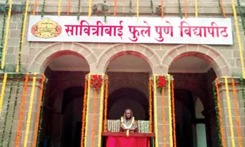 पुणे विदयापीठाचा अजब कारभार, वर्षभरात १७ लाखांचा हिशेब कसा चुकला?