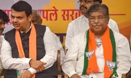 कारशेडनंतर आता सेना-भाजपमध्ये महाकाली गुंफांवरुन सामना