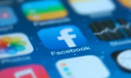 Facebook ने पेज चं Like बटण हटवलं, काय असतील नवीन बदल... Facebook ने पेज चं Like बटण हटवलं, काय असतील नवीन बदल...