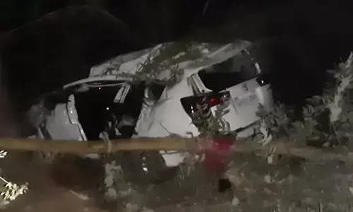 केंद्रीय मंत्र्यांच्या गाडीचा अपघात, अपघातात पत्नीचं निधन