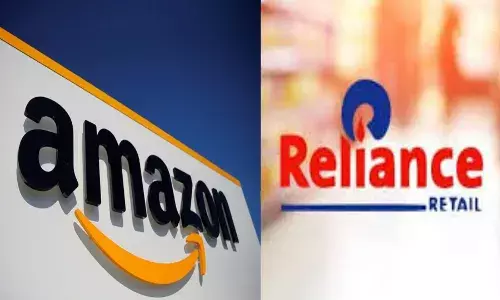 Amazon vs Reliance: सेबीची रिलायन्स फ्यूचर ग्रुपच्या कराराला मंजूरी, अॅमेझॉनला मोठा फटका! Amazon vs Reliance: सेबीची रिलायन्स फ्यूचर ग्रुपच्या कराराला मंजूरी, अॅमेझॉनला मोठा फटका!