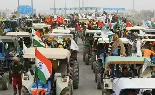 #FARMERPROTEST – दिल्लीत १०० किमी रॅलीचा शेतकऱ्यांचा निर्धार, पोलिसांची परवानगी मिळाल्याचा दावा