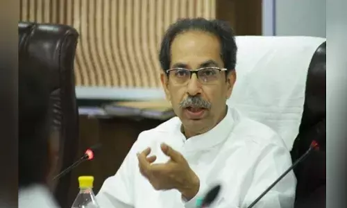 मुख्यमंत्र्यांच्या सहीचा आदेश परस्पर फिरवला, मंत्रालयातील धक्कादायक प्रकार मुख्यमंत्र्यांच्या सहीचा आदेश परस्पर फिरवला, मंत्रालयातील धक्कादायक प्रकार