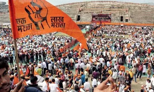 मराठा आरक्षणाचा निकाल विरोधात गेल्यास राज्यात उद्रेक; मराठा क्रांती मोर्चा मराठा आरक्षणाचा निकाल विरोधात गेल्यास राज्यात उद्रेक; मराठा क्रांती मोर्चा