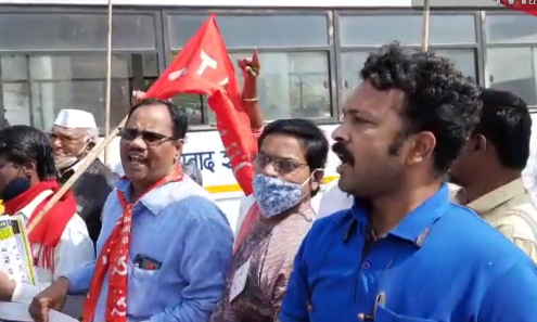 दिल्लीनंतर महाराष्ट्रातसुद्धा गोदी मीडिया गो बॅकचे नारे