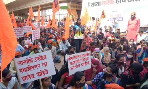 मराठा आरक्षण : मराठा क्रांती मोर्चा पुन्हा रस्त्यावर मराठा आरक्षण : मराठा क्रांती मोर्चा पुन्हा रस्त्यावर
