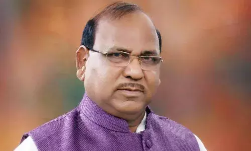 रेल्वे गाड्या सुरु करा: भाजप खासदारांची लोकसभेत मागणी रेल्वे गाड्या सुरु करा: भाजप खासदारांची लोकसभेत मागणी