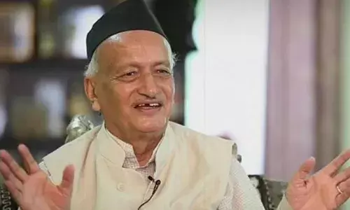 राज भवन की ऱ्हास भवन? : रवीकिरण देशमुख राज भवन की ऱ्हास भवन? : रवीकिरण देशमुख