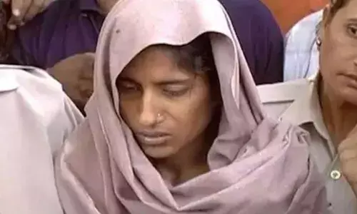 देशात पहिल्यांदाच महिलेला होणार फाशीची शिक्षा, काय आहे प्रकरण? देशात पहिल्यांदाच महिलेला होणार फाशीची शिक्षा, काय आहे प्रकरण?
