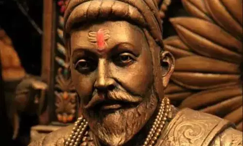 शिवाजी महाराज आणि मुस्लिम समाजाचे नाते शिवाजी महाराज आणि मुस्लिम समाजाचे नाते