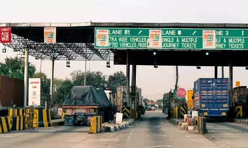 टोल नावाचा झोल