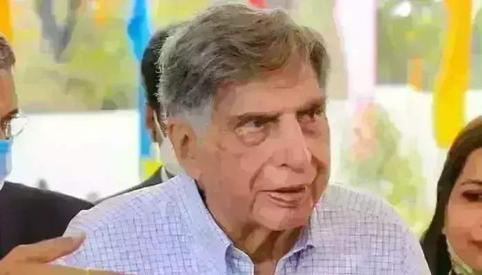 रतन टाटांनी घेतली कोरोनाची लस, लस घेतल्यानंतर म्हणाले रतन टाटांनी घेतली कोरोनाची लस, लस घेतल्यानंतर म्हणाले