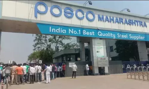 रायगडमध्ये शिवसेना विरुद्ध राष्ट्रवादी संघर्ष रायगडमध्ये शिवसेना विरुद्ध राष्ट्रवादी संघर्ष