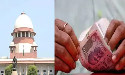 Loan Moretorium : चक्रवाढ पद्धतीने व्याज वसुलीला सर्वोच्च न्यायालयाची मनाई Loan Moretorium : चक्रवाढ पद्धतीने व्याज वसुलीला सर्वोच्च न्यायालयाची मनाई