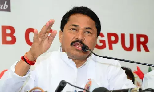 १८ वर्षांवरील सर्वांच्या लसीकरणाला परवानगी नाकारून केंद्र सरकार देशाला कोरोनाच्या खाईत ढकलत आहे: नाना पटोले