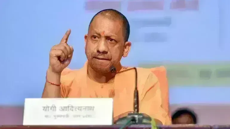 योगी सरकार कोरोनाशी लढा देणारं देशातील सर्वोत्तम सरकार आहे का?