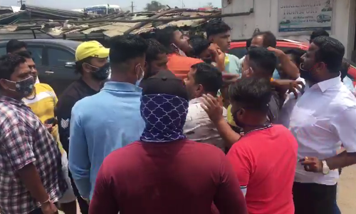 रायगडमध्ये शिवसेना-राष्ट्रवादीच्या कार्यकर्त्यांमध्ये राडा