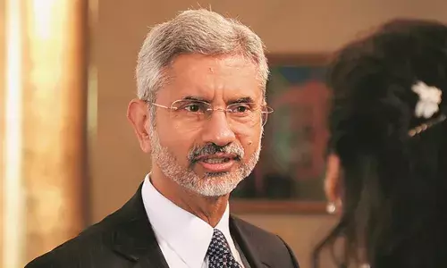 भारताच्या परराष्ट्र धोरणाचा फज्जा उडतोय का? भारताच्या परराष्ट्र धोरणाचा फज्जा उडतोय का?