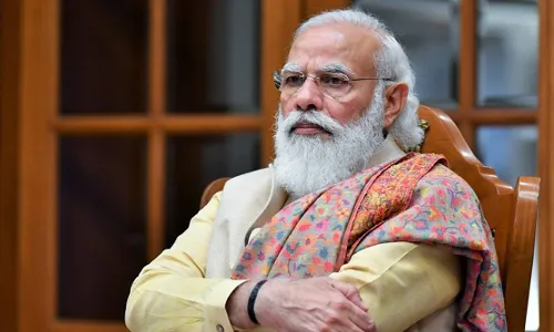मोदीजी, जग प्रश्न करेल त्यांनाही अटक करणार का? डॉ.संग्राम पाटील मोदीजी, जग प्रश्न करेल त्यांनाही अटक करणार का? डॉ.संग्राम पाटील
