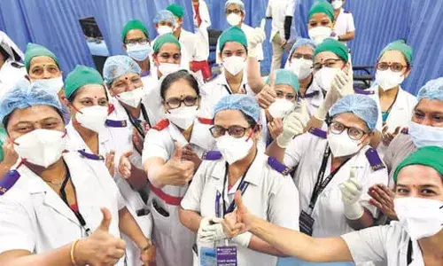 कोरोना विरोधातील लढा अजून संपला नाही कोरोना विरोधातील लढा अजून संपला नाही