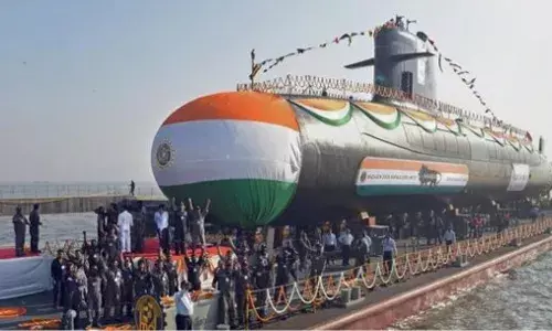 पाणबुडीच्या बातमीच्या निमित्ताने......