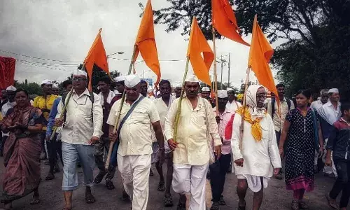 यंदा पंढरपूरची पायी वारी होणार का? काय आहेत पालखी संस्थानच्या मागण्या? यंदा पंढरपूरची पायी वारी होणार का? काय आहेत पालखी संस्थानच्या मागण्या?