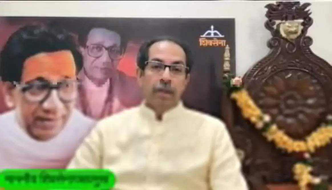 मोठी बातमी: उद्धव ठाकरेंनी दिला स्वबळाचा नारा... मोठी बातमी: उद्धव ठाकरेंनी दिला स्वबळाचा नारा...