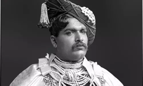 शाहू महाराजांनी स्त्रीमुक्तीसाठी कोणते कायदे केले? शाहू महाराजांनी स्त्रीमुक्तीसाठी कोणते कायदे केले?