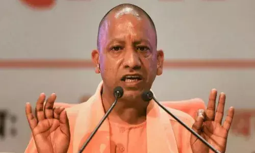 उत्तर प्रदेशमध्ये लोकतंत्राचं लोपतंत्र होतंय का? उत्तर प्रदेशमध्ये लोकतंत्राचं लोपतंत्र होतंय का?