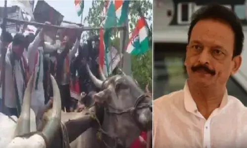 भाई जगतापांवर गुन्हा दाखल करा: भाजपची मागणी भाई जगतापांवर गुन्हा दाखल करा: भाजपची मागणी