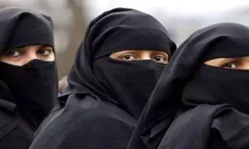 #SulliDeals ; मुस्लीम महिला ऑनलाइन विक्रीला, ट्रोलिंगचा नवा प्रकार #SulliDeals ; मुस्लीम महिला ऑनलाइन विक्रीला, ट्रोलिंगचा नवा प्रकार