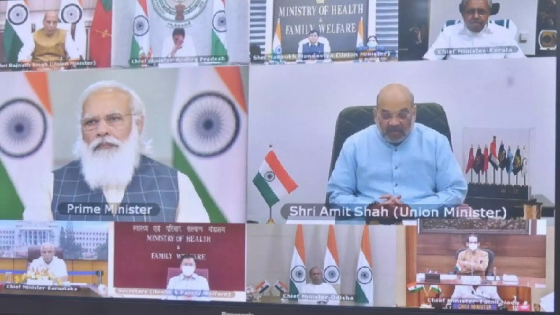 Covid19: गर्दी टाळण्यासाठी राष्ट्रीय धोरण आखा, पंतप्रधान मोदी यांच्याकडे मुख्यमंत्र्यांची मागणी