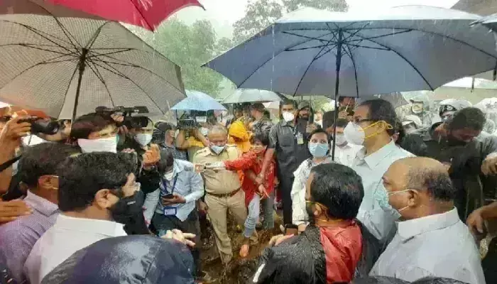 पूरग्रस्तांसाठी मदतीचा निर्णय लांबणीवर, सरकारला प्रतीक्षा पंचनाम्यांची