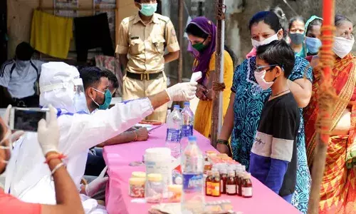 पुणे : कोरोना निर्बंधांबद्दल गृहमंत्र्यांचे मोठे विधान पुणे : कोरोना निर्बंधांबद्दल गृहमंत्र्यांचे मोठे विधान